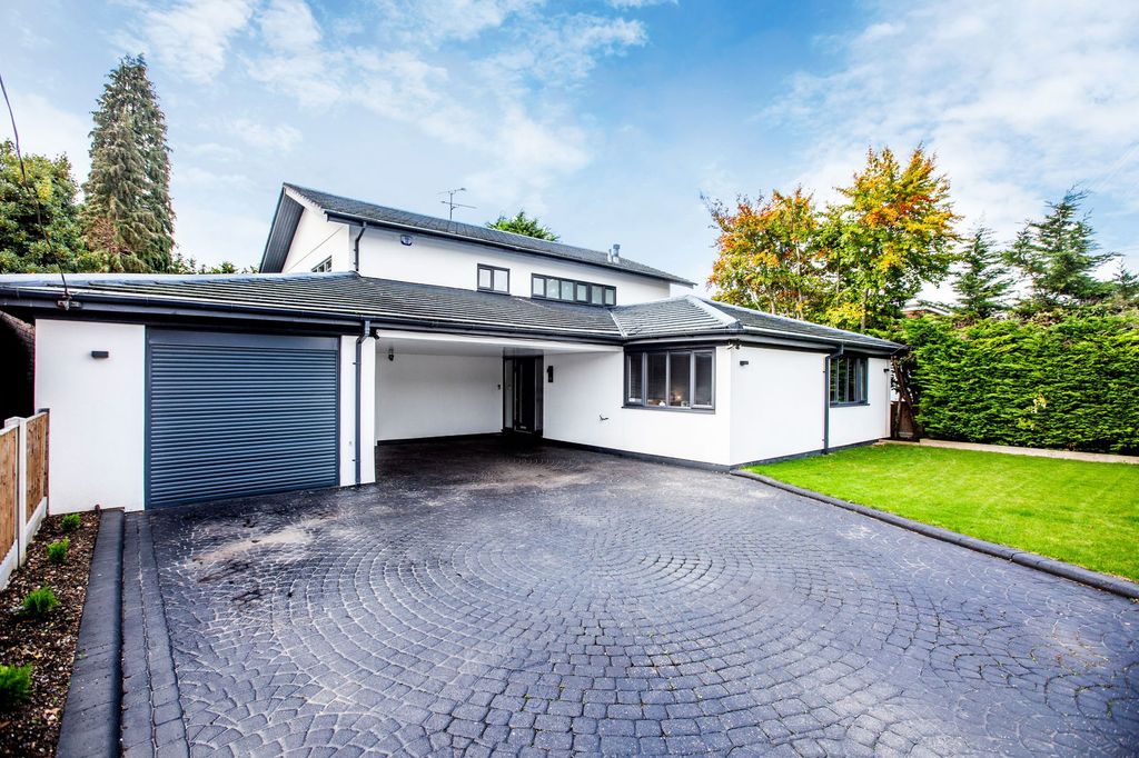 Property photo 1 of 39