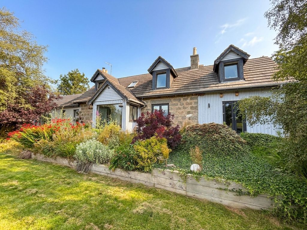 Property photo 1 of 31