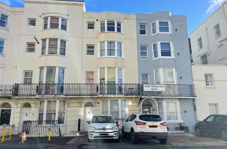 Property photo 1 of 9