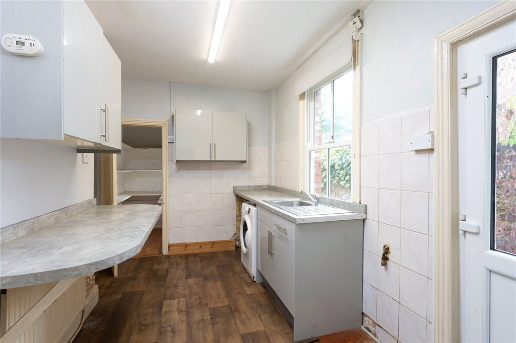 Property photo 3 of 12 Photo