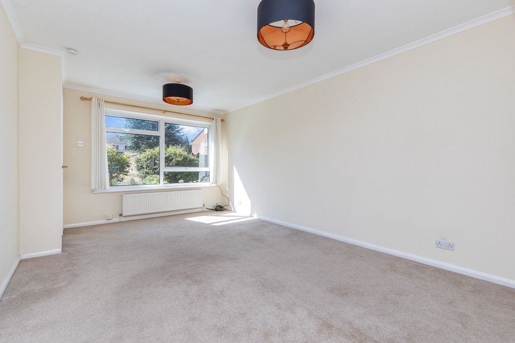 Property photo 3 of 14 5301754