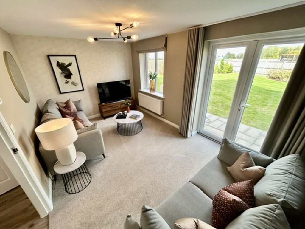 Property photo 2 of 8