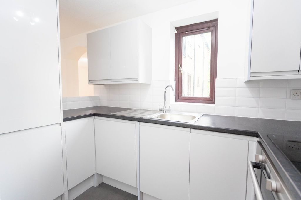 Property photo 1 of 13 Picture No. 28