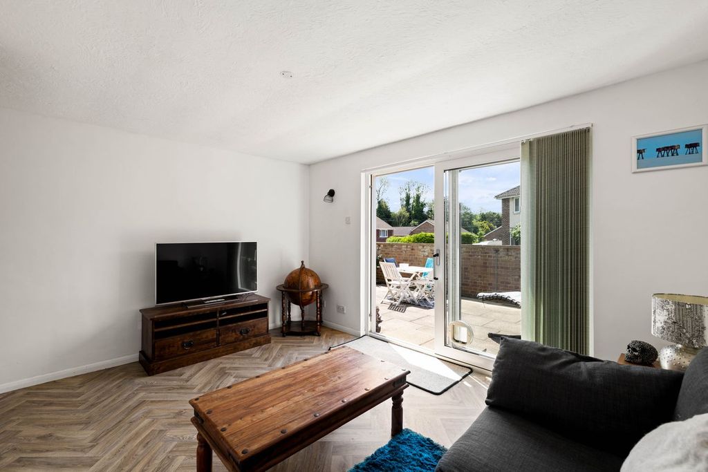 Property photo 3 of 15