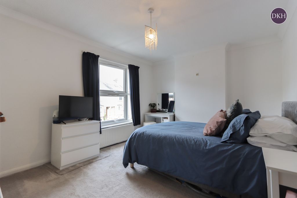Property photo 2 of 17 Picture No. 07