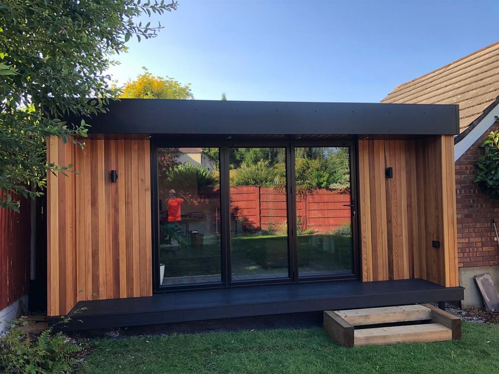 Property photo 3 of 32 External Garden Room