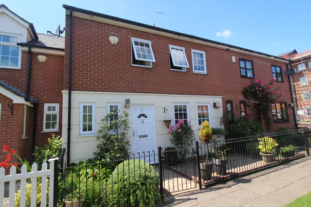 Property photo 1 of 20