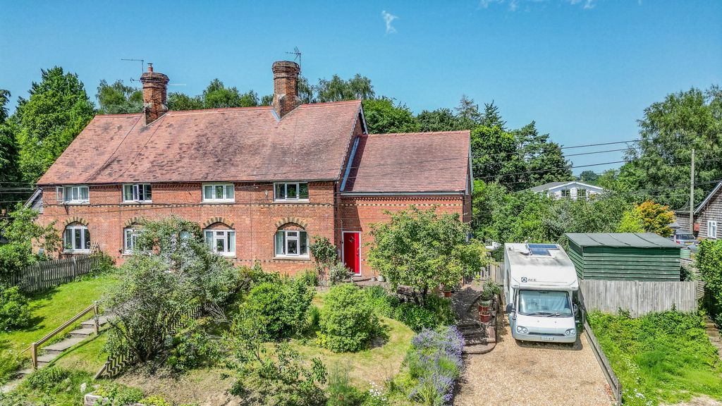 Property photo 1 of 10