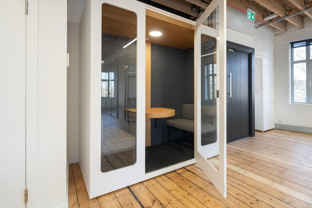 Property photo 2 of 25 MC4307-1135-Hr.Jpg