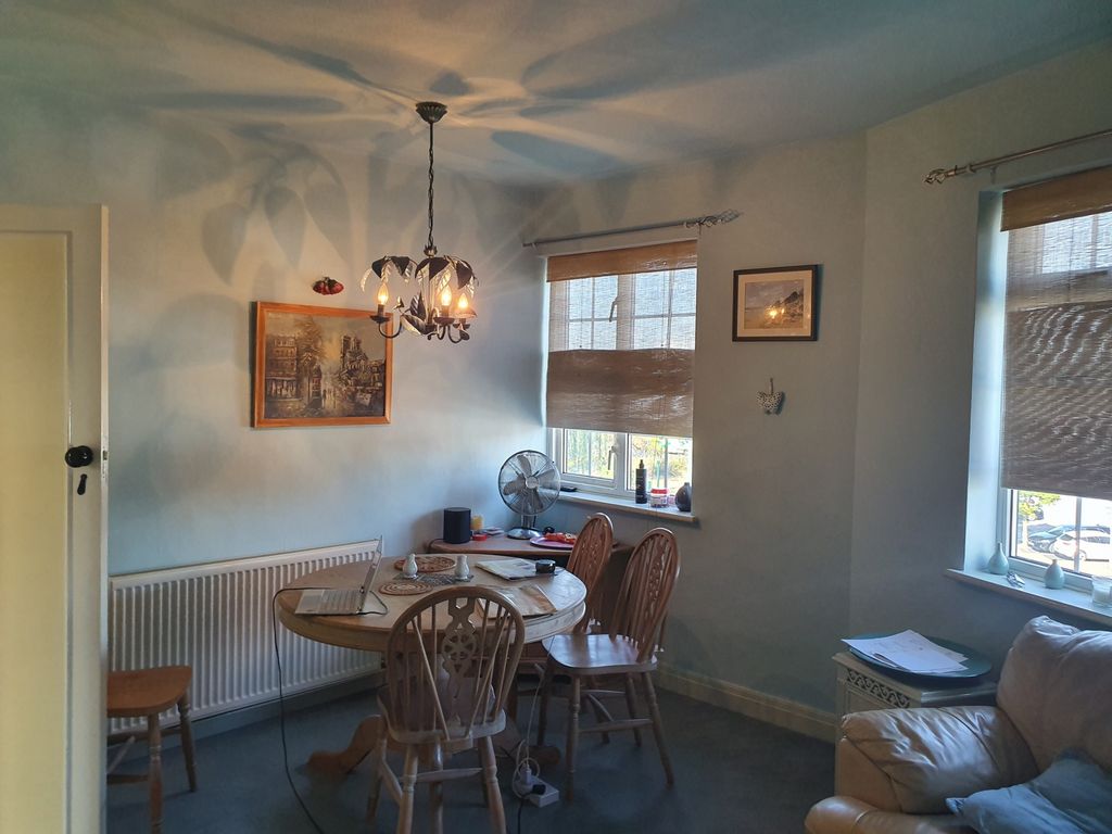 Property photo 2 of 10 Photo 11