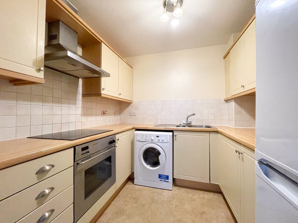 Property photo 3 of 10 4502014