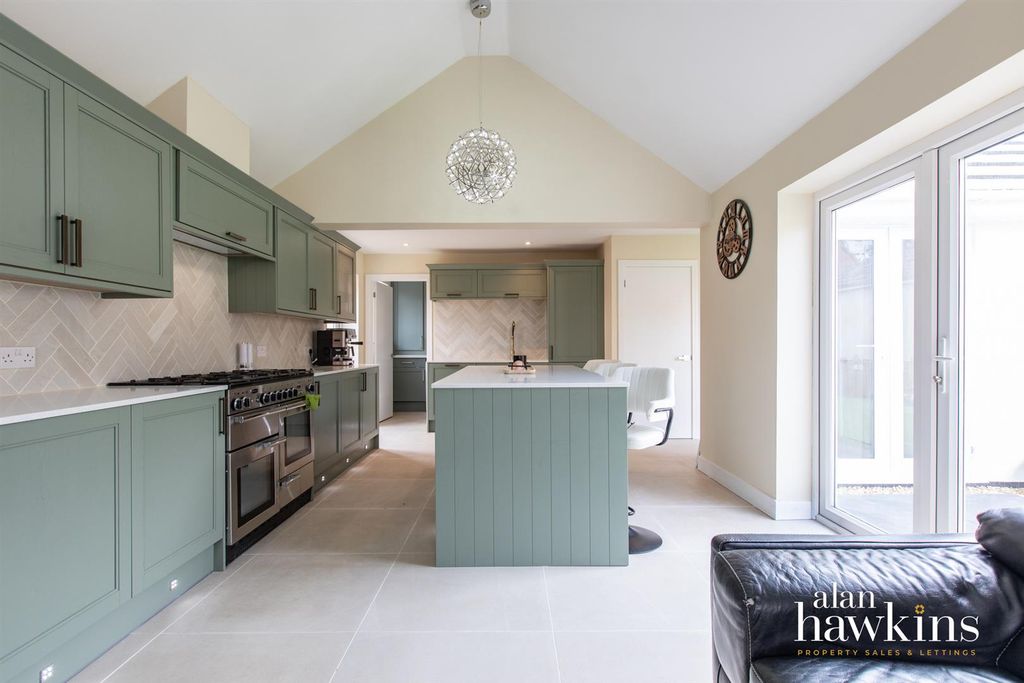 Property photo 2 of 23 Ah3590-18.Jpg