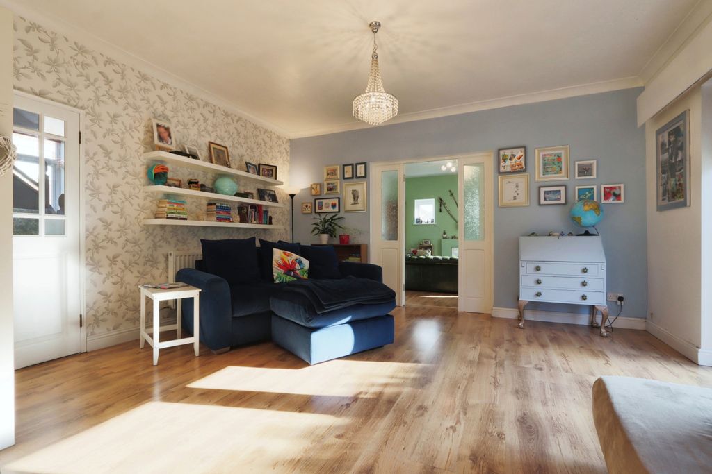 Property photo 2 of 19 Photography