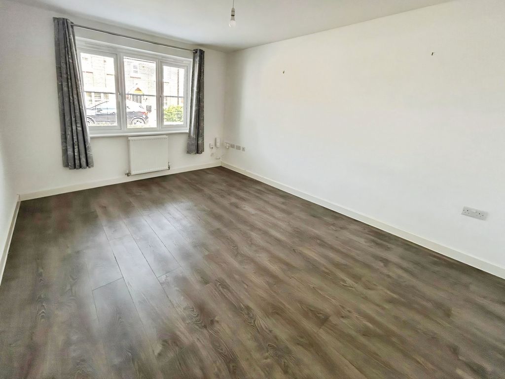 Property photo 2 of 19 6Bce86c4-Whatsapp 20Image 202026-06-23 20At 2012.2
