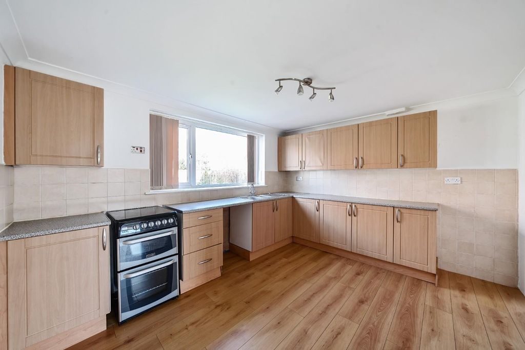 Property photo 3 of 15 1102072 (5).Jpg