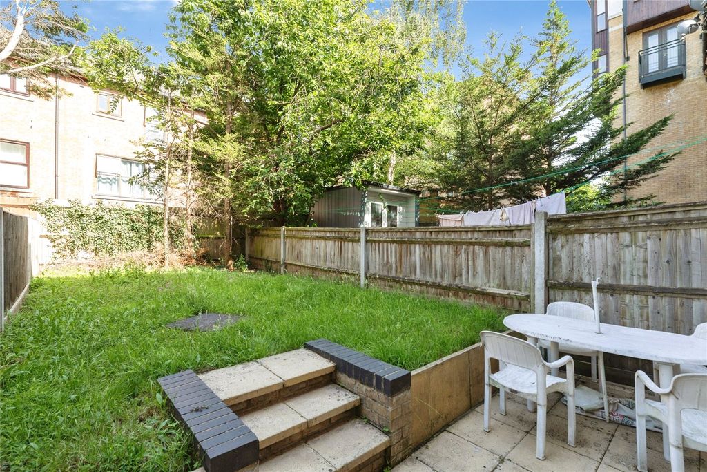 Property photo 2 of 19 Picture No. 06