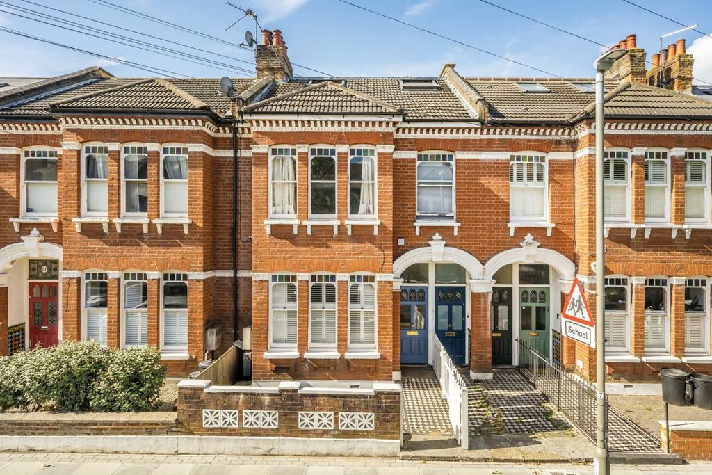 Property photo 1 of 10