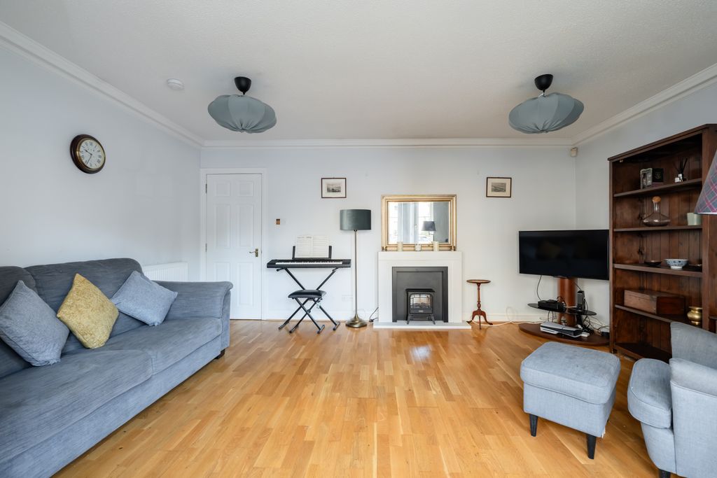 Property photo 3 of 23 Property Image 3