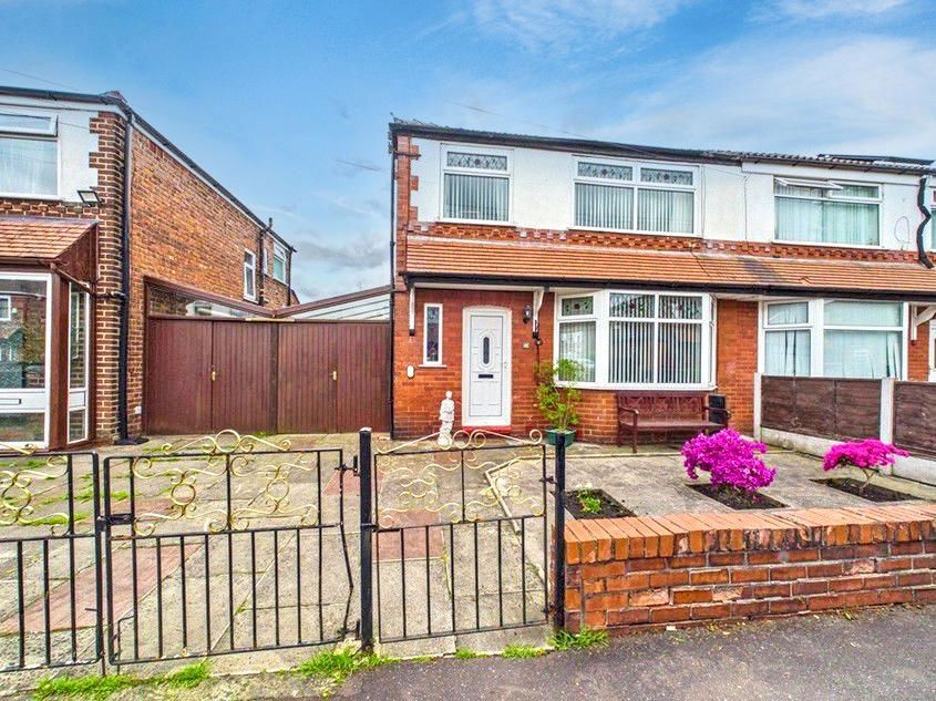 Property photo 1 of 12