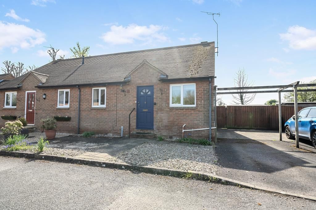 Property photo 1 of 21 External View