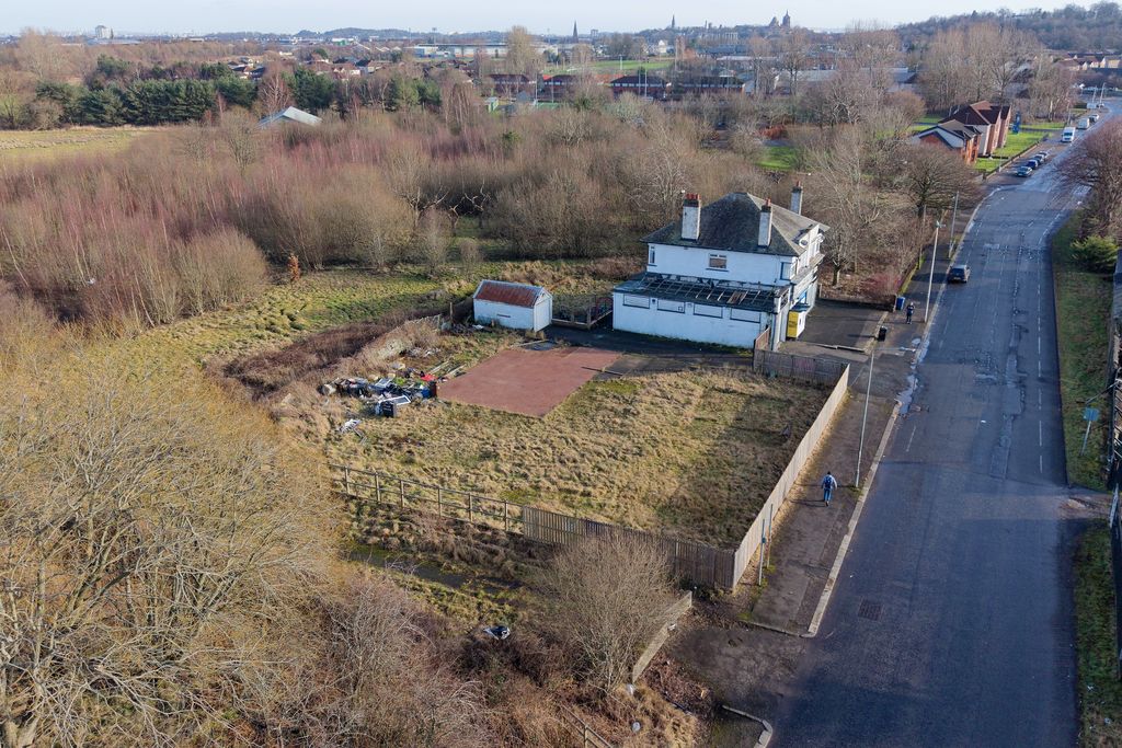 Property photo 3 of 4 Property Image 4