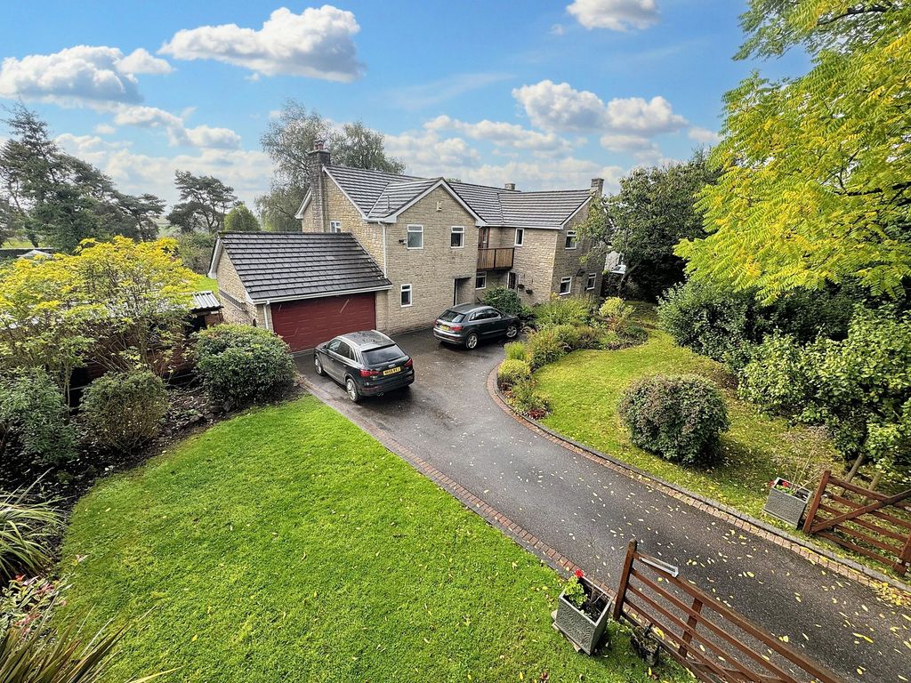 Property photo 1 of 24