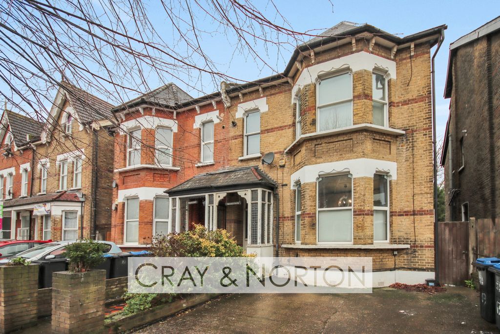 Property photo 1 of 14 Photo 2