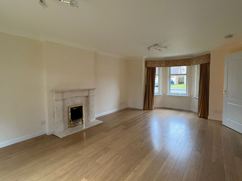 Property photo 2 of 17 Photo 2