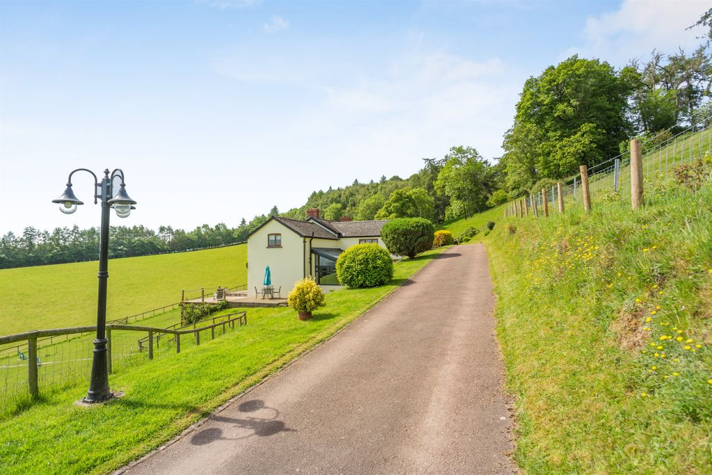 Additional image 46 of 4 bed detached house for saleGanarew, Monmouth, Monmouthshire NP25