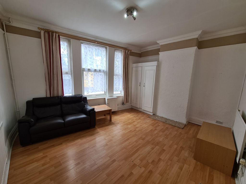 Property photo 1 of 10 2Â Bedroom Apartment For Rent
