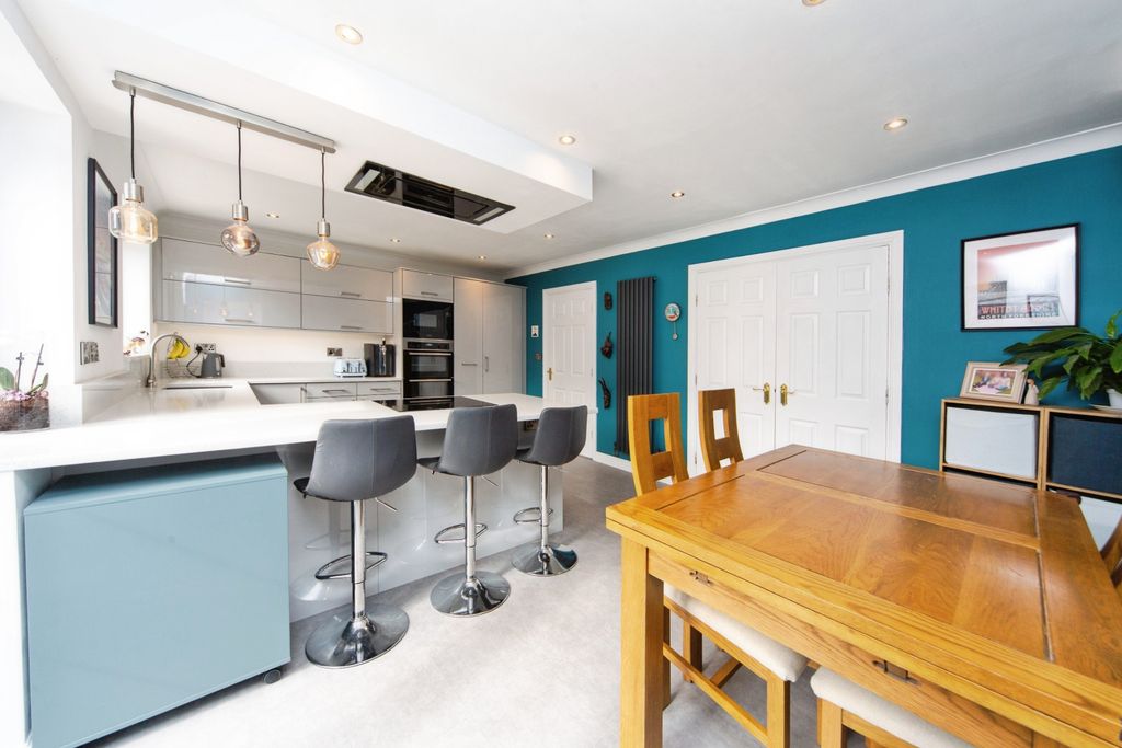 Additional image 9 of 3 bed semi-detached house for saleAusten Drive, Winwick, Warrington WA2