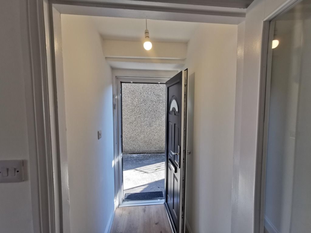 Property photo 3 of 12 Photo 3