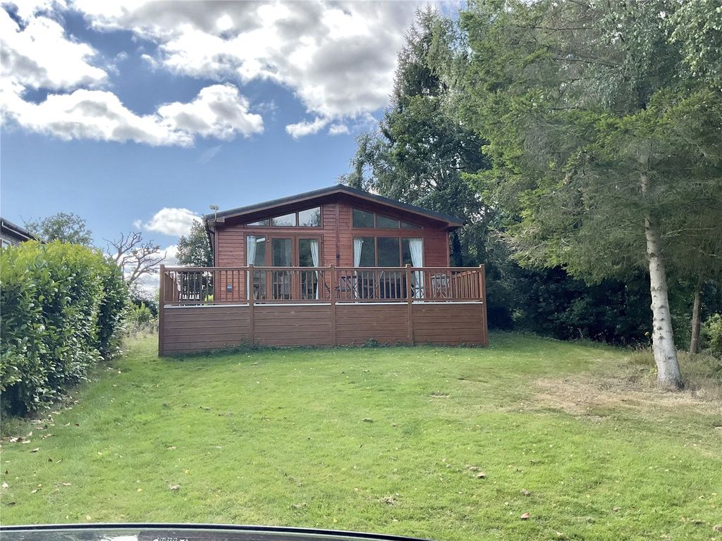 Property photo 1 of 25 Picture No. 35