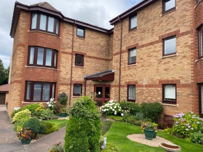 Property photo 2 of 11