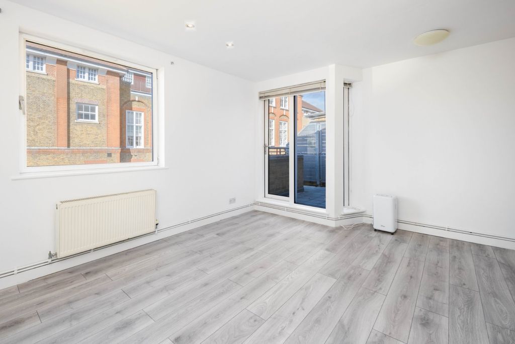 Property photo 3 of 16 Living Area