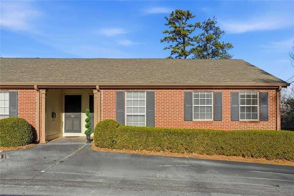 Property photo 1 of 23