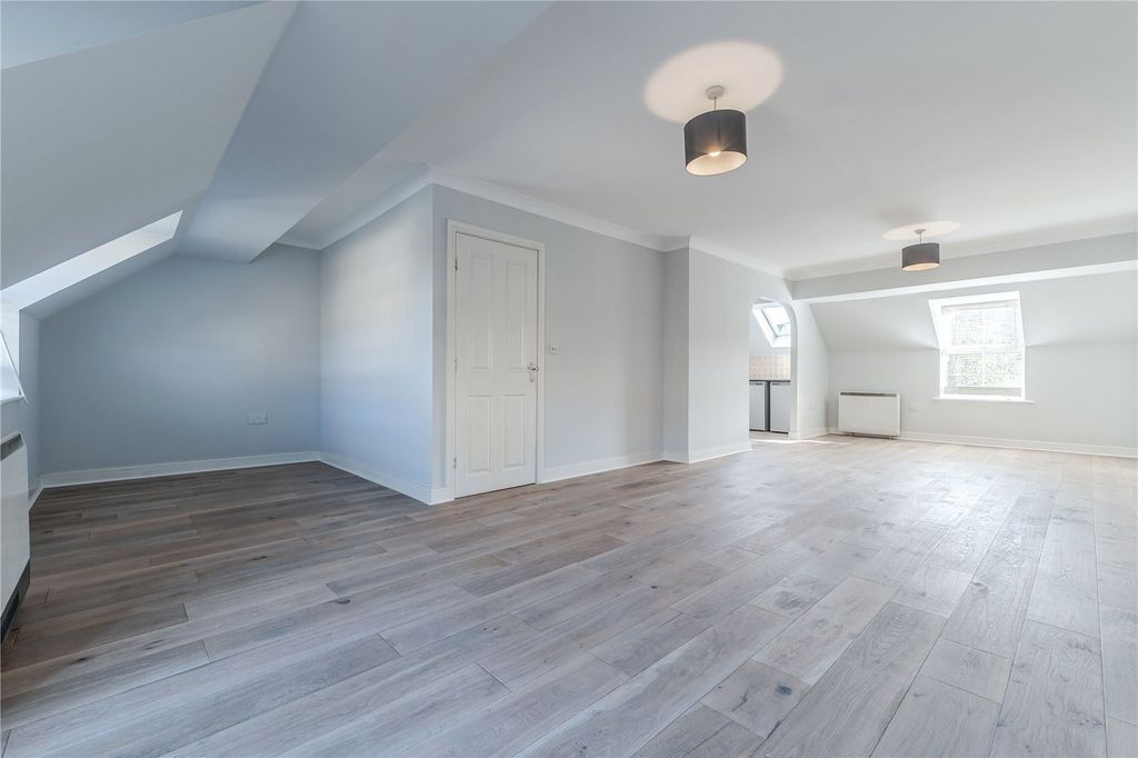 Property photo 2 of 12 Lounge/Dining Room