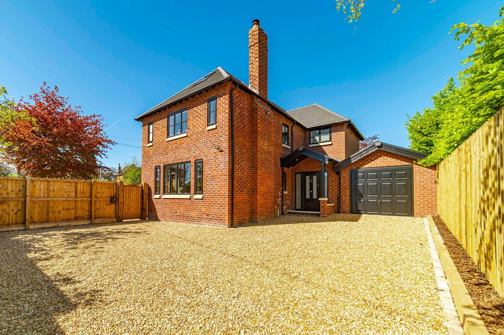 Property photo 1 of 45