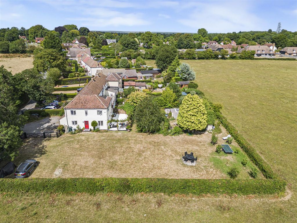 Property photo 2 of 22 Outside