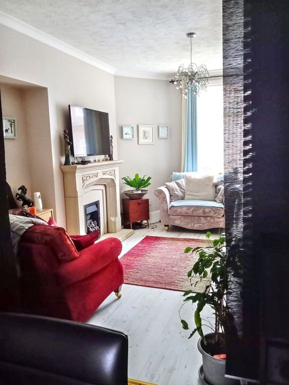 Property photo 2 of 14