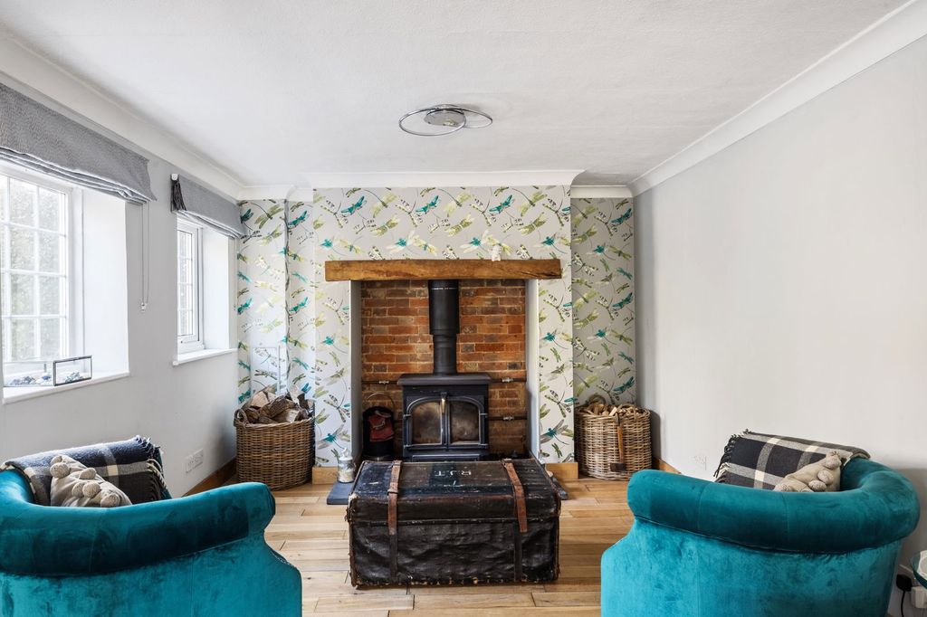 Property photo 3 of 21