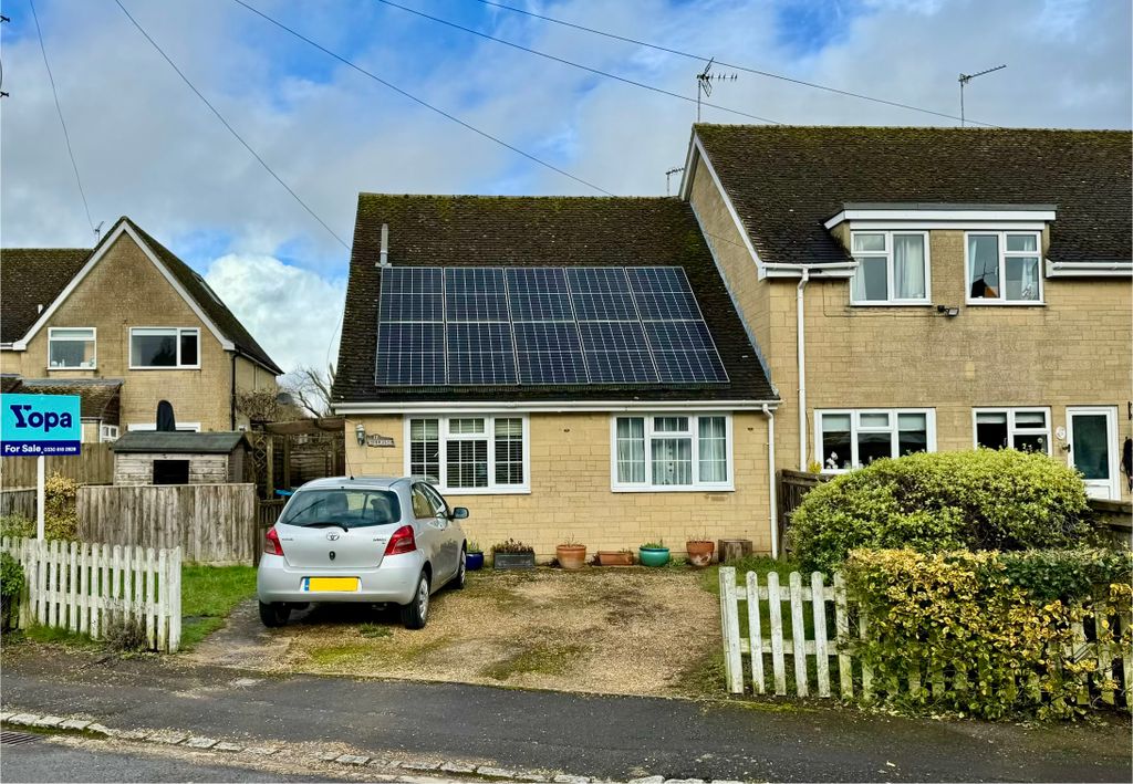 Property photo 1 of 15 Front Main