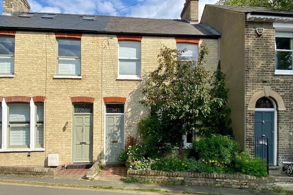 Property photo 1 of 23 8636031d-91Ff-49E1-A0c7-6177B6A09E42