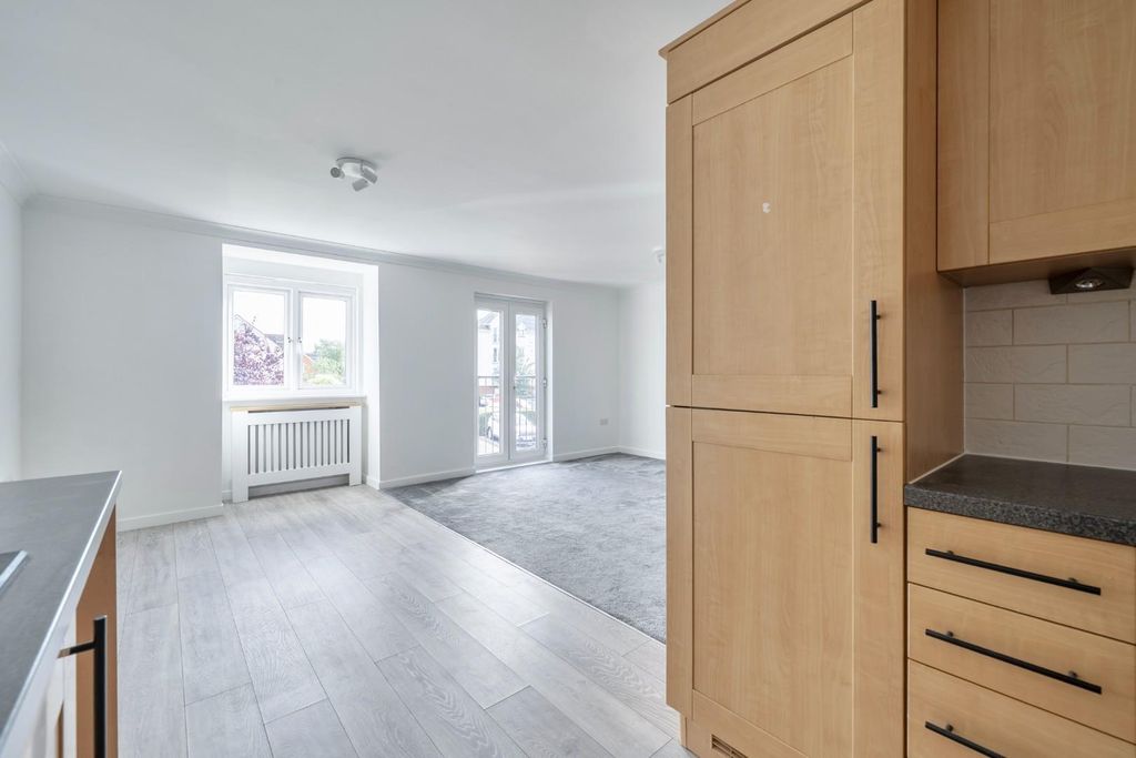 Property photo 3 of 16 1472465-3-6A27125F23883.Jpg