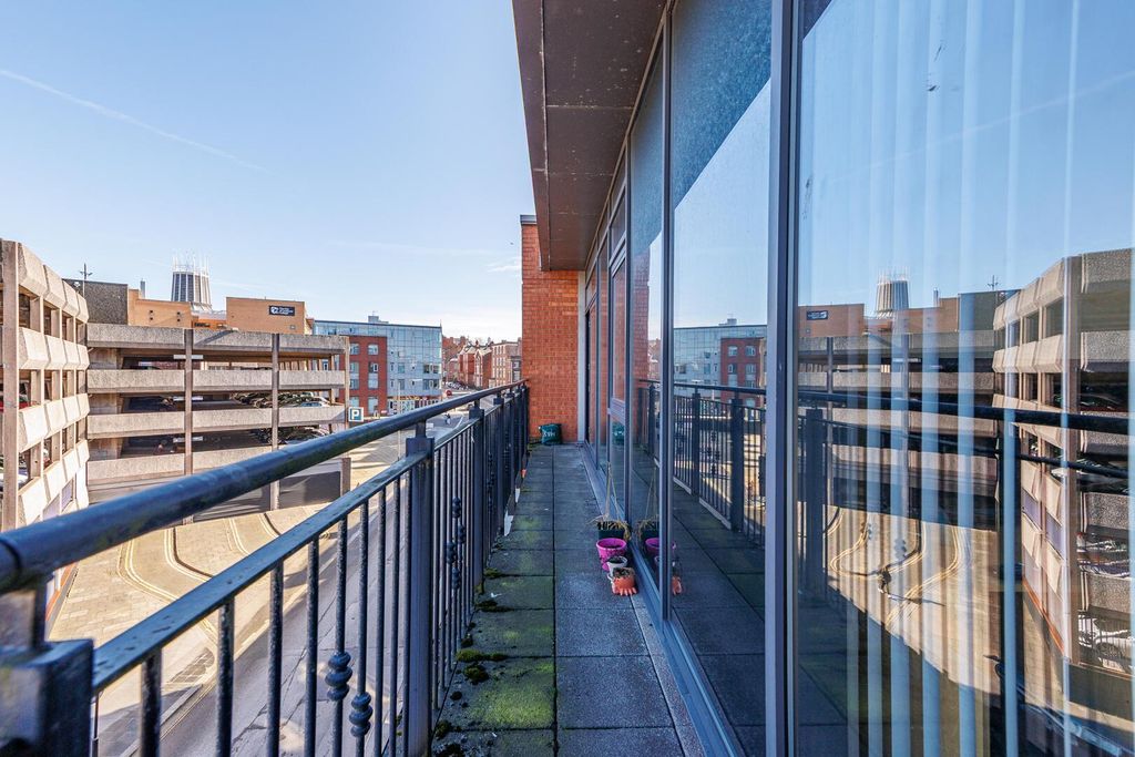 Property photo 1 of 15 Balcony