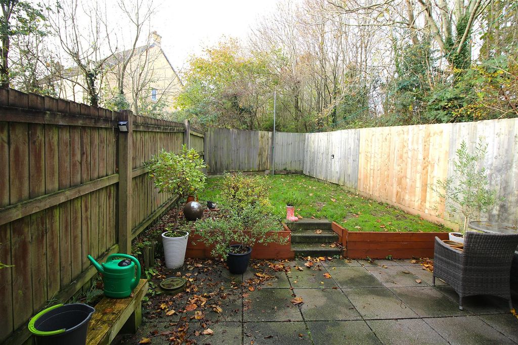 Property photo 3 of 11 Rear Garden