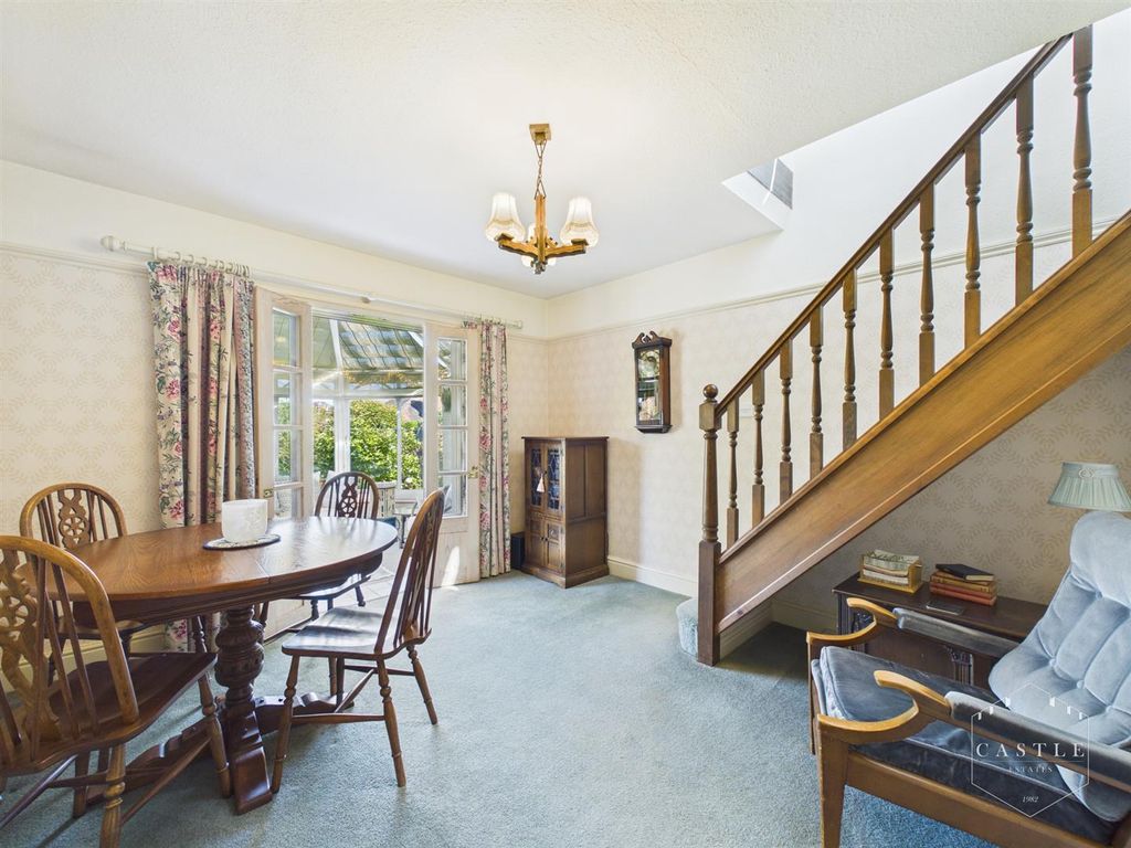 Property photo 3 of 27 Dining Room