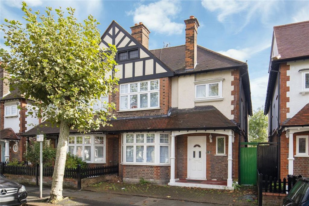 Property photo 1 of 8