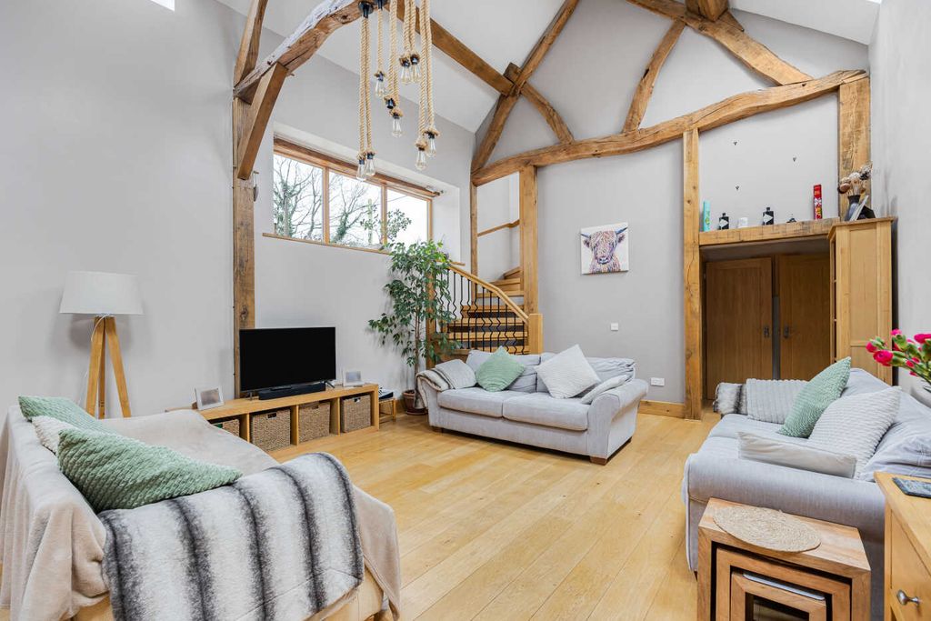 Property photo 2 of 36 22_71677