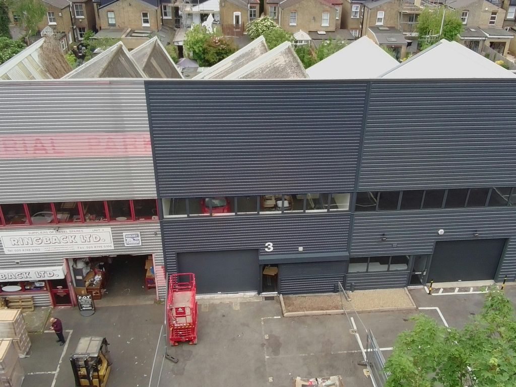 Property photo 2 of 10 Unit 3 Acton Vale  1.Jpeg